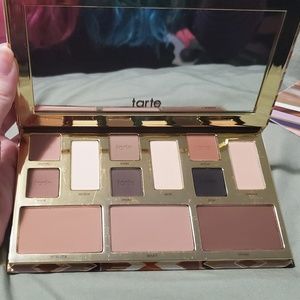 tarte Makeup - Tarte Clay Play face palette tarte Makeup - Tarte Clay Play face palette